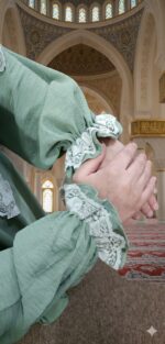 ⁦روب صلاة أخضر تفاحي مغسول⁩ - الصورة ⁦5⁩